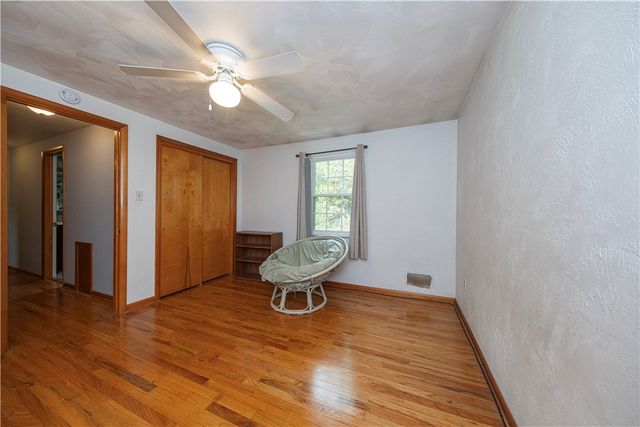 102 Huntingdon Dr, Churchill Boro, PA 15235