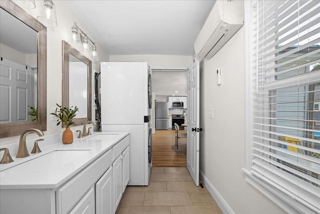 18 Kirby Ave, Lunenburg, MA 01462