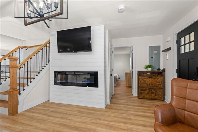 18 Kirby Ave, Lunenburg, MA 01462