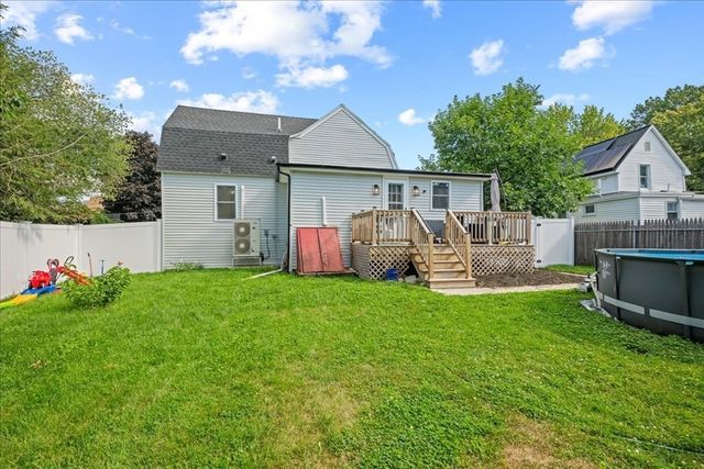 18 Kirby Ave, Lunenburg, MA 01462