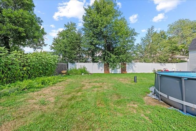 18 Kirby Ave, Lunenburg, MA 01462