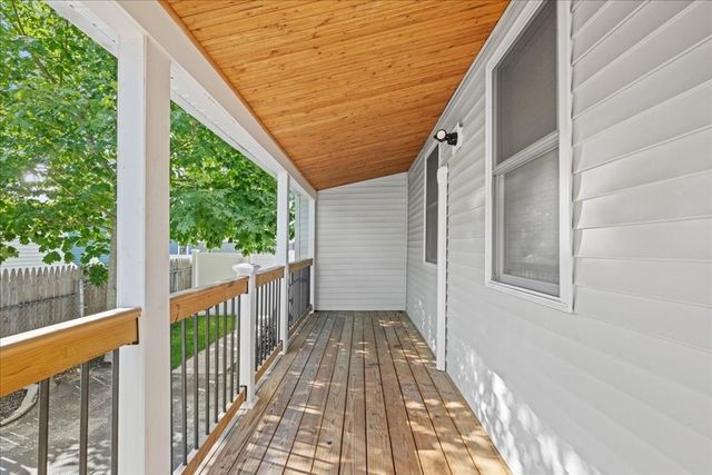 18 Kirby Ave, Lunenburg, MA 01462