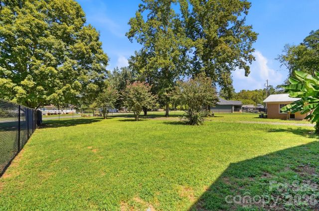 710 Frontier Circle, China Grove, NC 28023