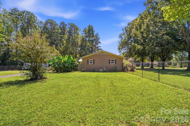 710 Frontier Circle, China Grove, NC 28023
