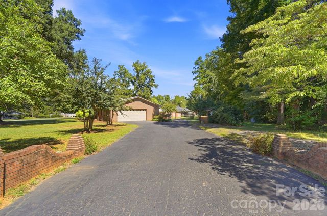 710 Frontier Circle, China Grove, NC 28023