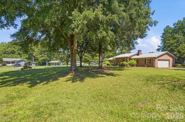 710 Frontier Circle, China Grove, NC 28023