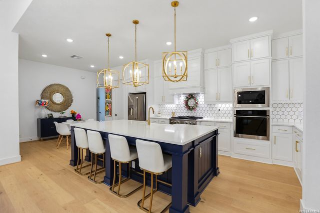235 Corazon, Boerne, TX 78006