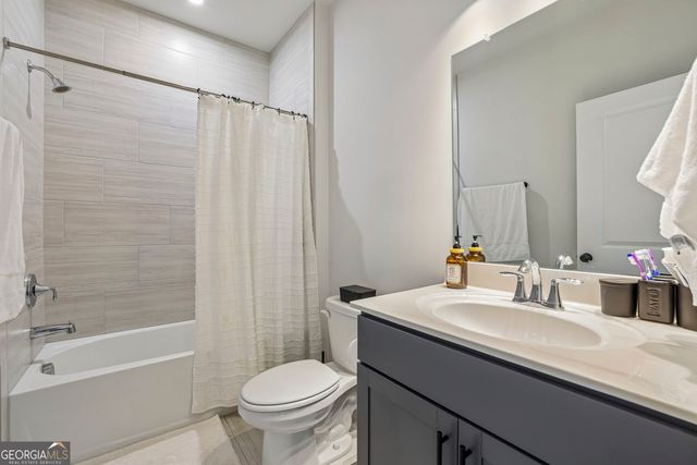 1145 Rivard Circle NW, Atlanta, GA 30318