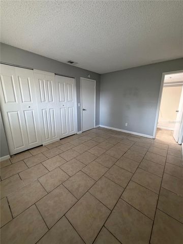 233 THORN TREE PLACE, Brandon, FL 33510