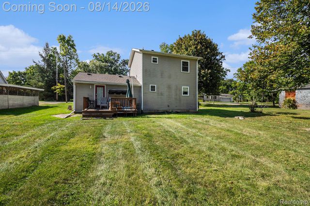 415 E Oliver Street, Corunna, MI 48817