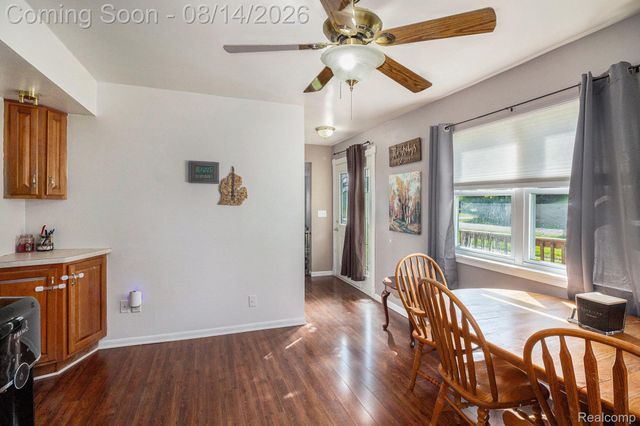 415 E Oliver Street, Corunna, MI 48817