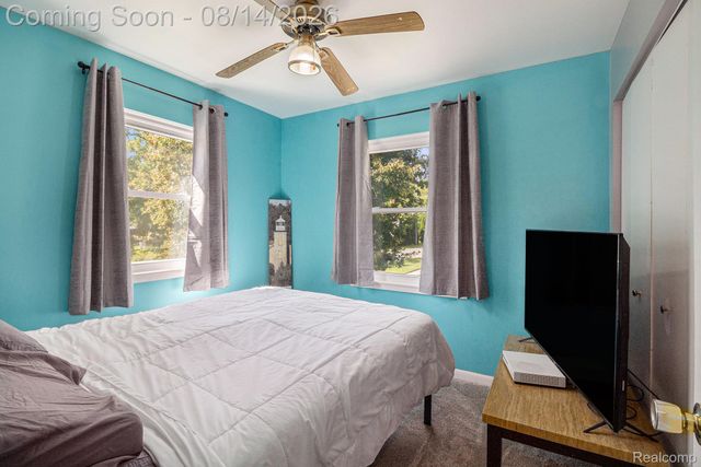 415 E Oliver Street, Corunna, MI 48817