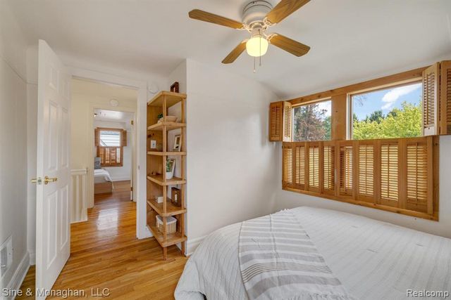 417 Cloverly Road, Grosse Pointe, MI 48236