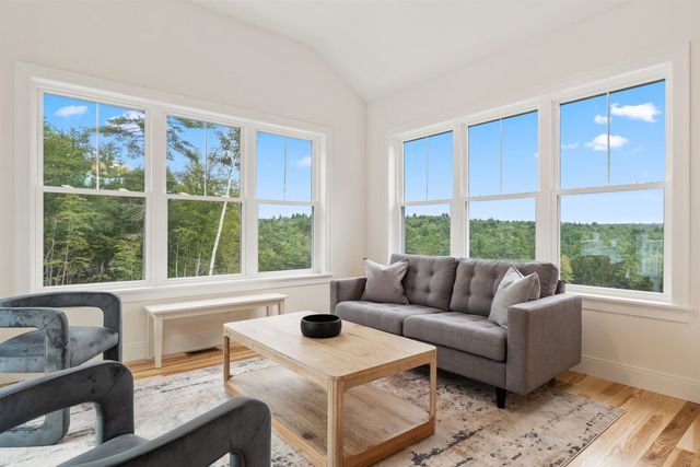 19 Spruce Peak Drive Lot 5, Nottingham, NH 03290