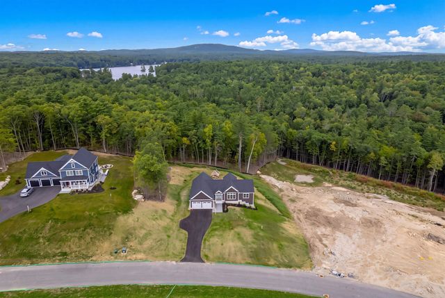 19 Spruce Peak Drive Lot 5, Nottingham, NH 03290