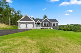 19 Spruce Peak Drive Lot 5, Nottingham, NH 03290