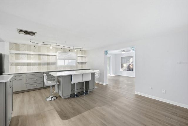 6035 HOPKINS DRIVE N, Bradenton, FL 34207