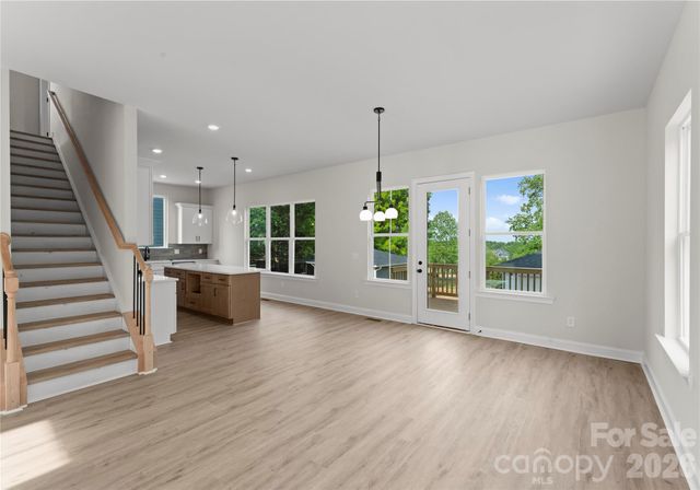 708 Ann Drive, Belmont, NC 28012