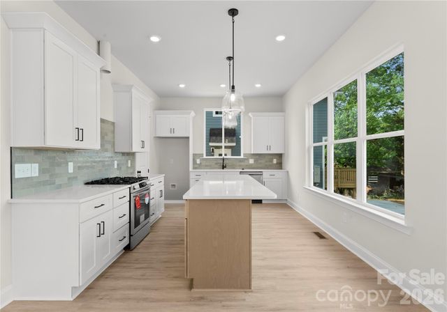708 Ann Drive, Belmont, NC 28012