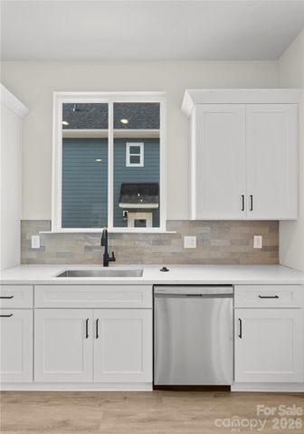 708 Ann Drive, Belmont, NC 28012