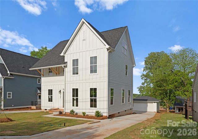 708 Ann Drive, Belmont, NC 28012