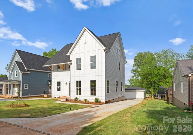 708 Ann Drive, Belmont, NC 28012