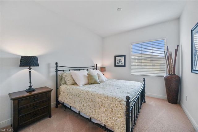 21450 Strada Nuova CIR 303, Estero, FL 33928