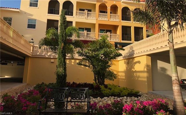 21450 Strada Nuova CIR 303, Estero, FL 33928