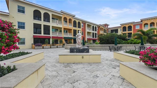21450 Strada Nuova CIR 303, Estero, FL 33928