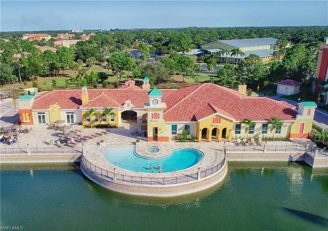 21450 Strada Nuova CIR 303, Estero, FL 33928