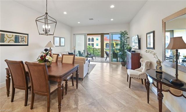 21450 Strada Nuova CIR 303, Estero, FL 33928