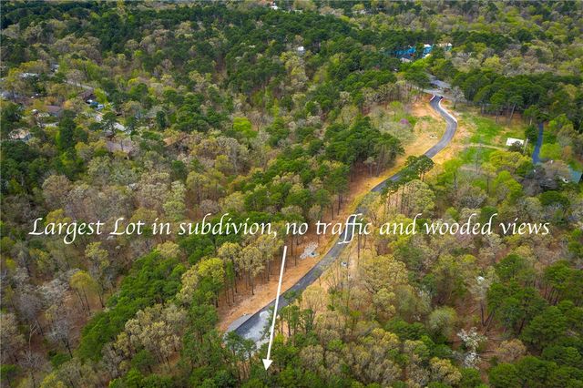 17 Pine Crest Lane, Eureka Springs, AR 72632