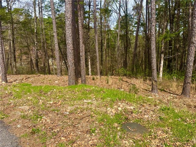 17 Pine Crest Lane, Eureka Springs, AR 72632