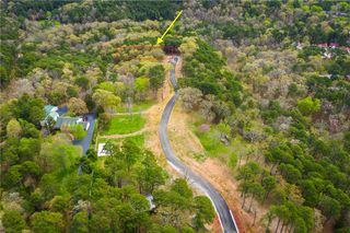 17 Pine Crest Lane, Eureka Springs, AR 72632