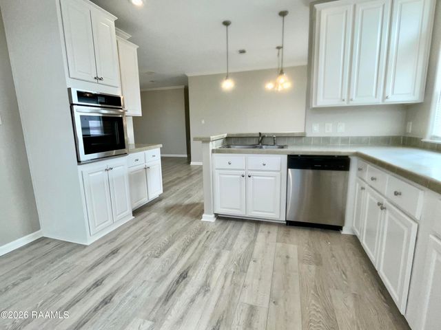 102 Stoneburg Drive, Duson, LA 70529