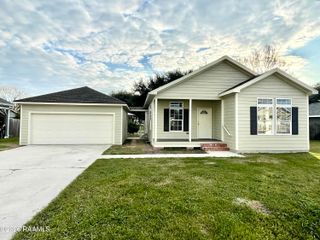 102 Stoneburg Drive, Duson, LA 70529