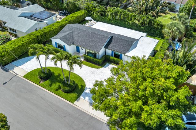 320 Linda Lane, West Palm Beach, FL 33405