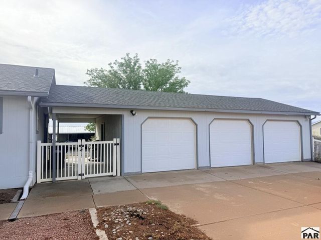 246 S Reynosa Dr, Pueblo West, CO 81007