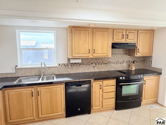 246 S Reynosa Dr, Pueblo West, CO 81007