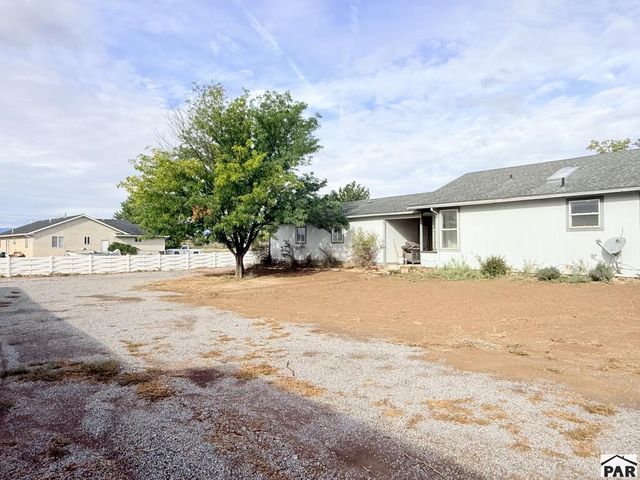 246 S Reynosa Dr, Pueblo West, CO 81007