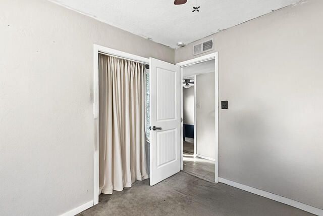 231 56TH Street NW, Albuquerque, NM 87105