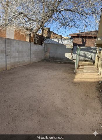 231 56TH Street NW, Albuquerque, NM 87105