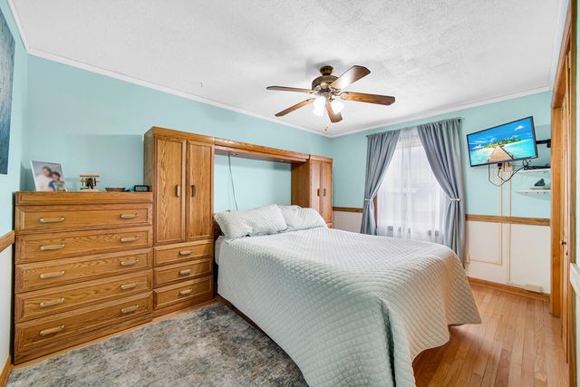 1761 Selo Drive, Schererville, IN 46375