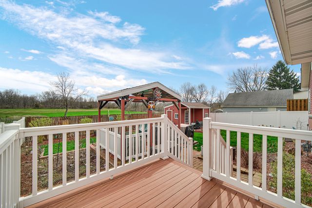 1761 Selo Drive, Schererville, IN 46375