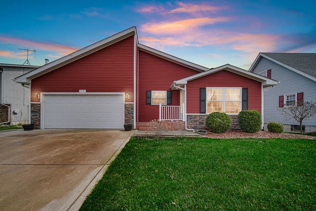 1761 Selo Drive, Schererville, IN 46375