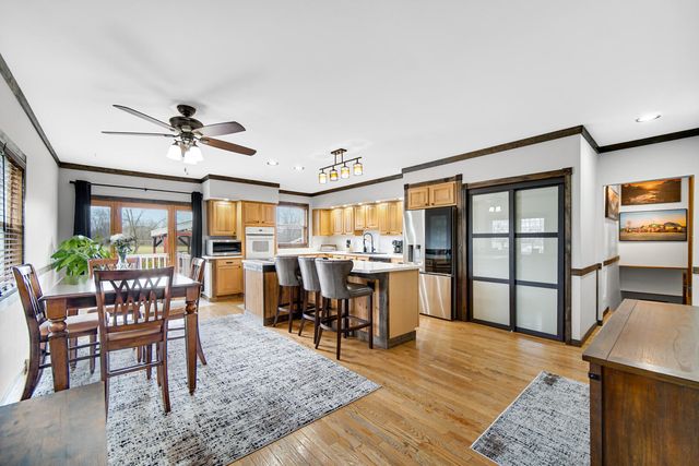 1761 Selo Drive, Schererville, IN 46375