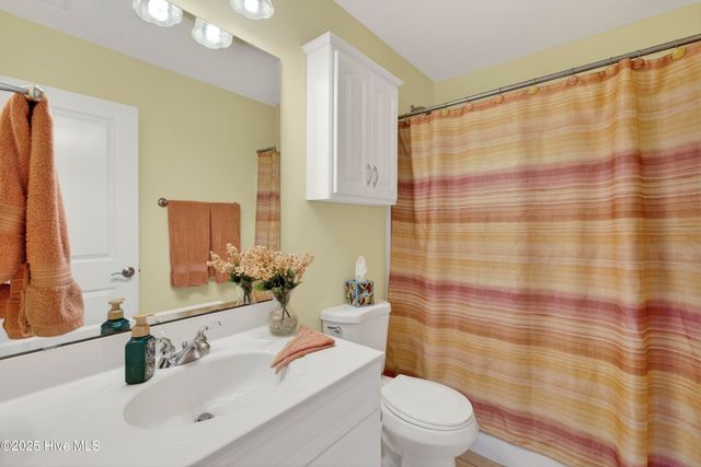 202 Harvester Court, Winnabow, NC 28479