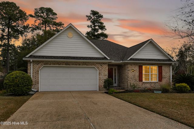 202 Harvester Court, Winnabow, NC 28479