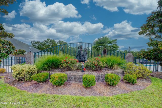 202 Harvester Court, Winnabow, NC 28479