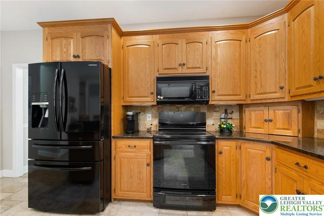 5925 Robin Lane, Upper Saucon Twp, PA 18036